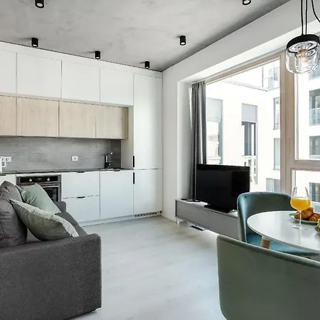 Brand New Smart House Center *