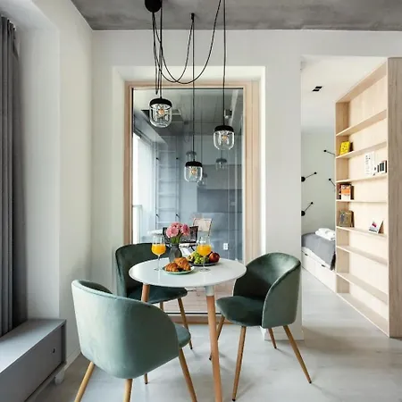 Brand New Smart House Center Апартаменти Вільнюс