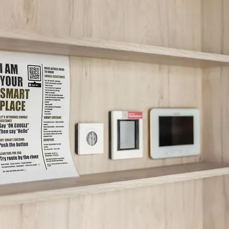 Brand New Smart House Center Апартаменти *