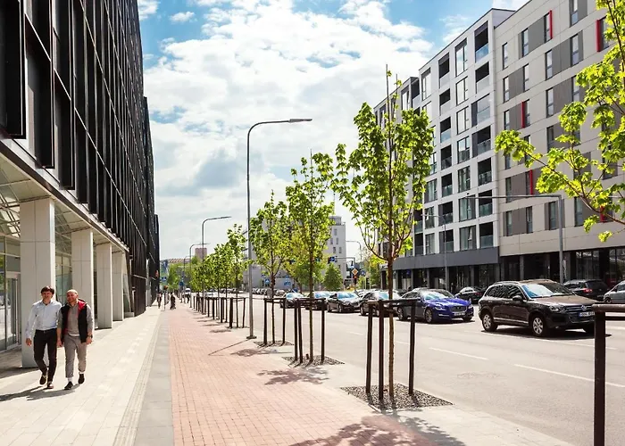 Brand New Smart House Center *