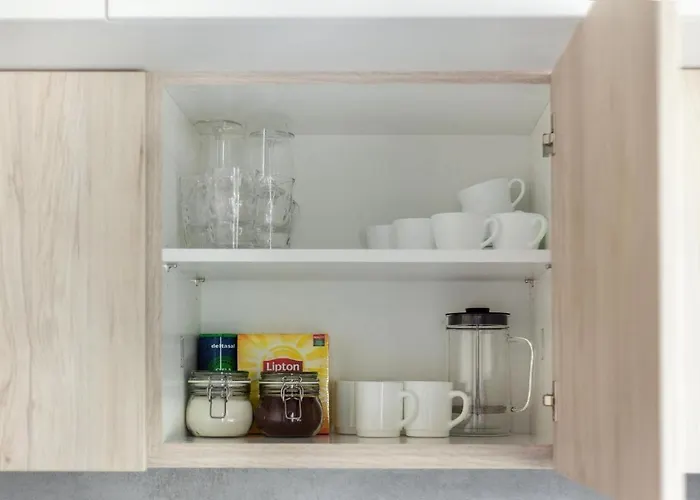 Brand New Smart House Center *