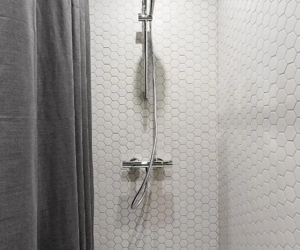 Brand New Smart House Center *