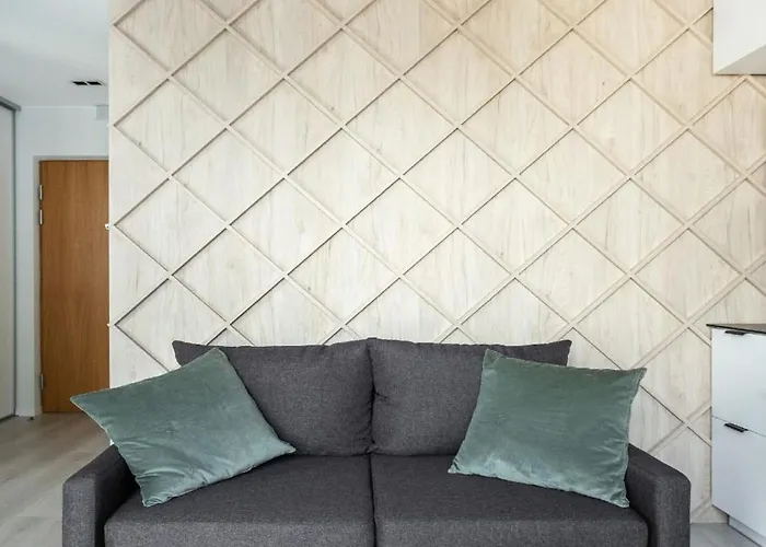 Brand New Smart House Center *