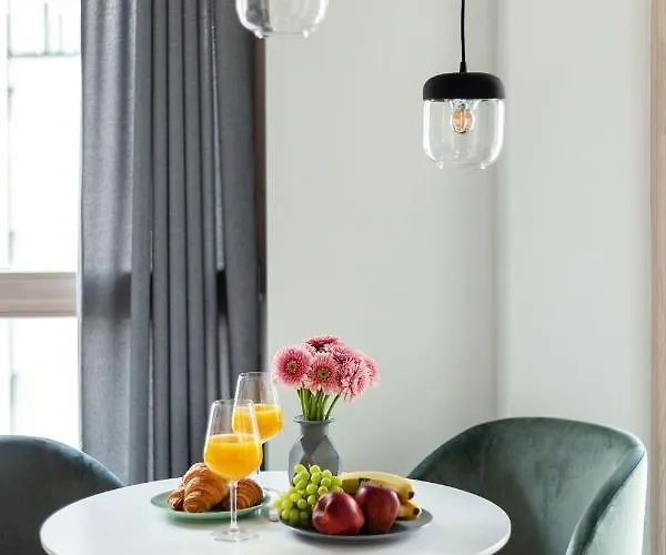 アパート Brand New Smart House Center ヴィリニュス